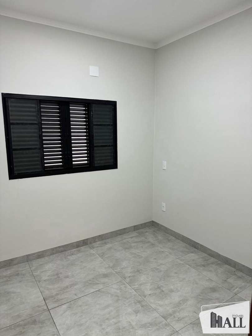 Casa à venda com 3 quartos, 98m² - Foto 20