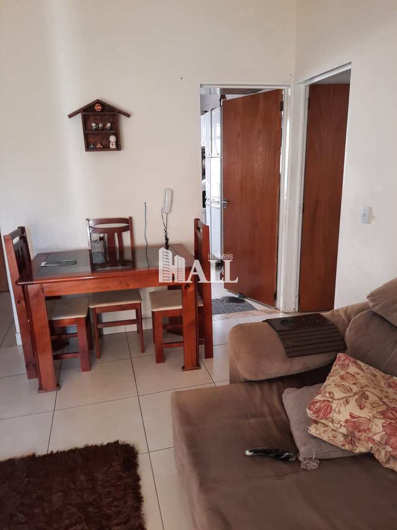 Apartamento à venda com 2 quartos, 70m² - Foto 1