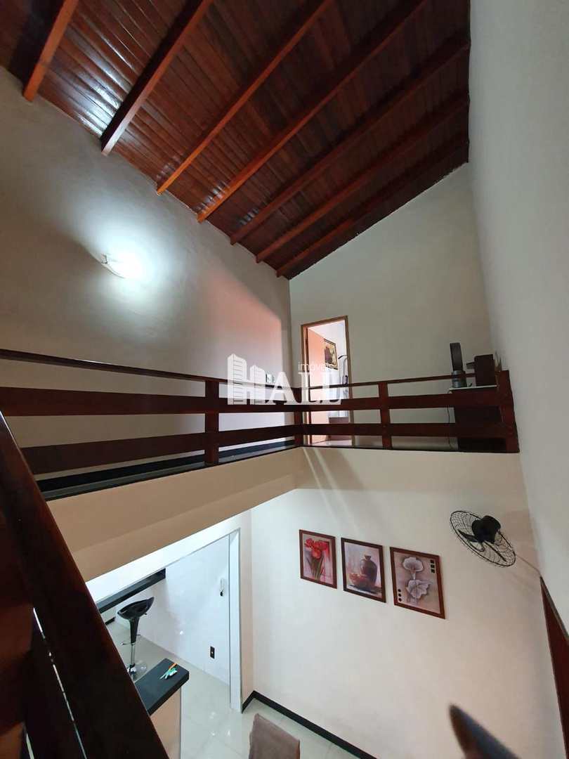 Casa à venda com 4 quartos, 250m² - Foto 5