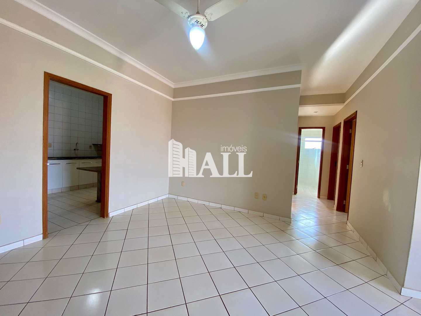 Apartamento à venda com 3 quartos, 98m² - Foto 13