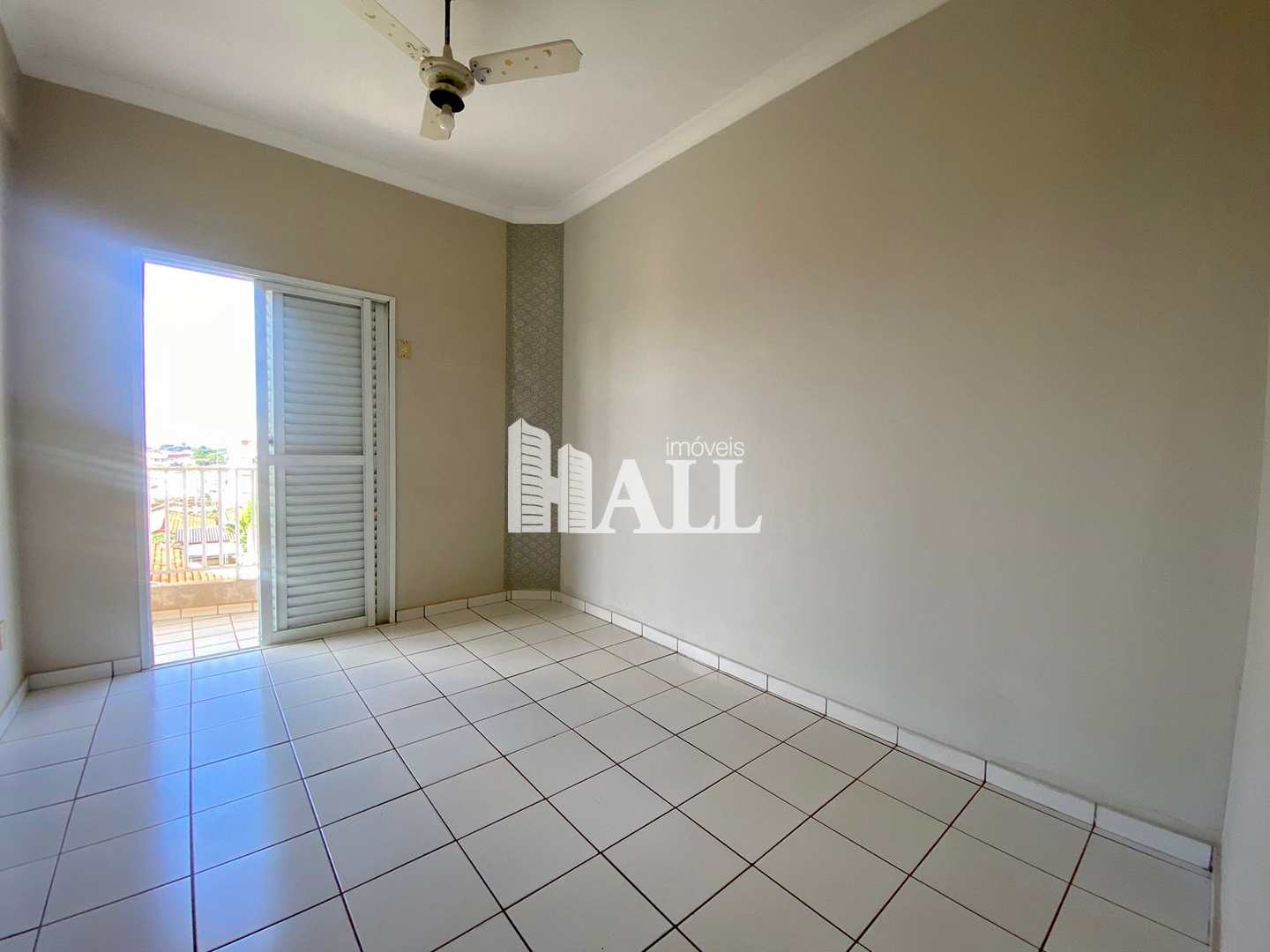 Apartamento à venda com 3 quartos, 98m² - Foto 9