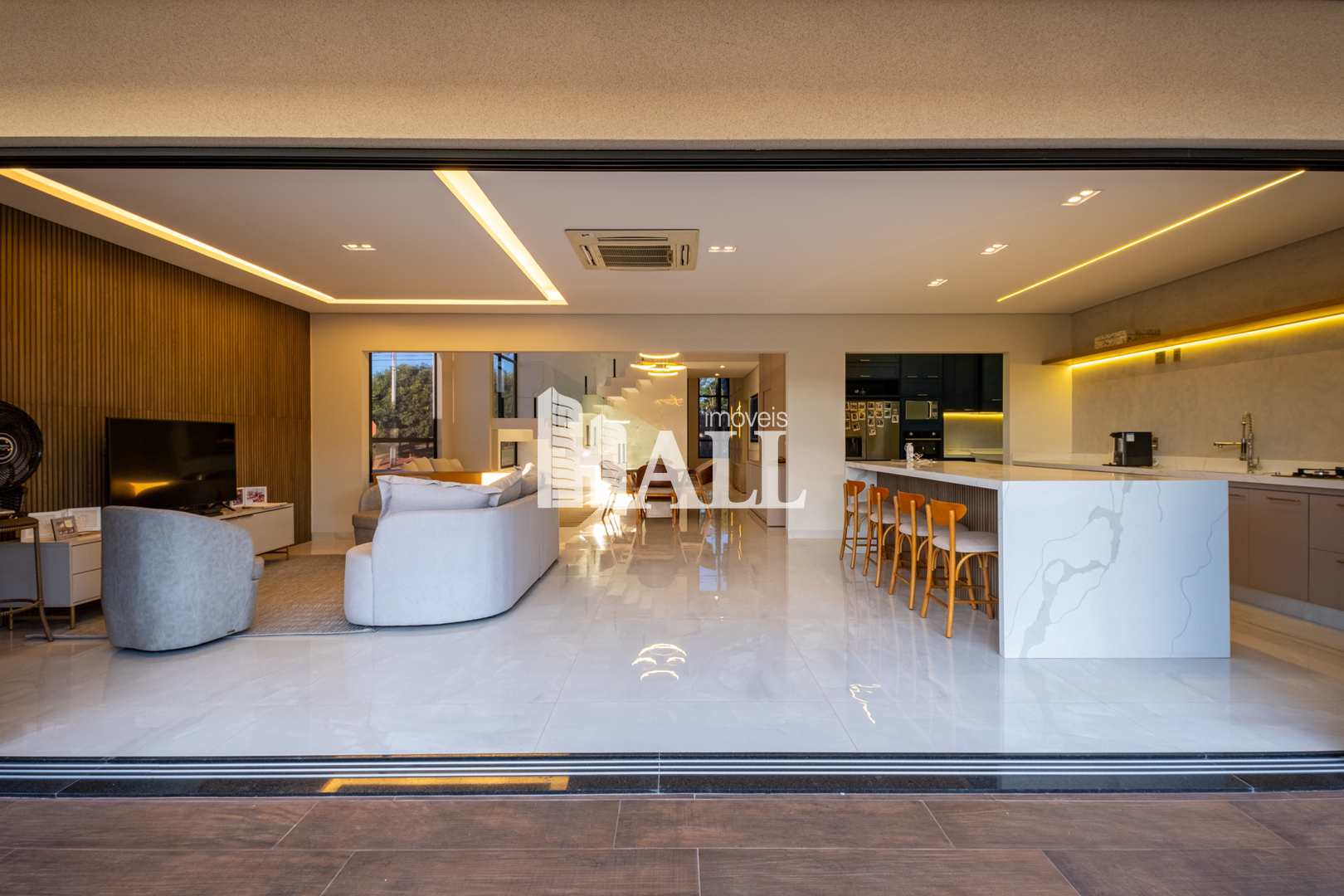 Casa de Condomínio à venda com 4 quartos, 477m² - Foto 32