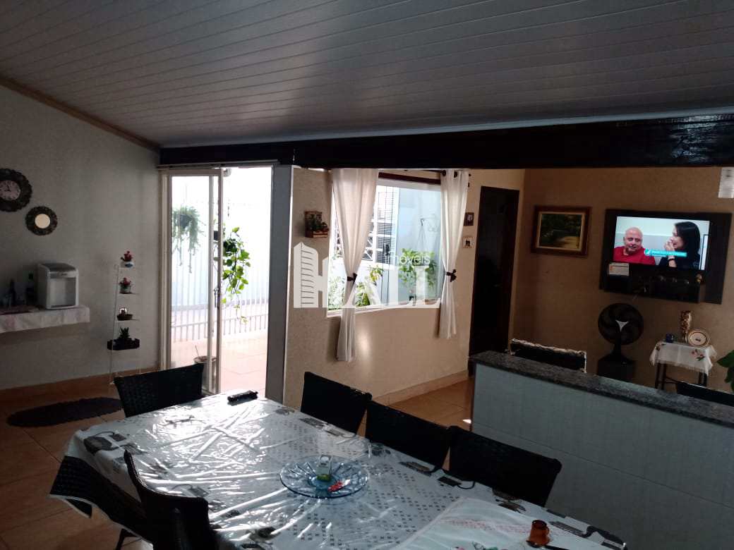 Casa à venda com 2 quartos, 150m² - Foto 6