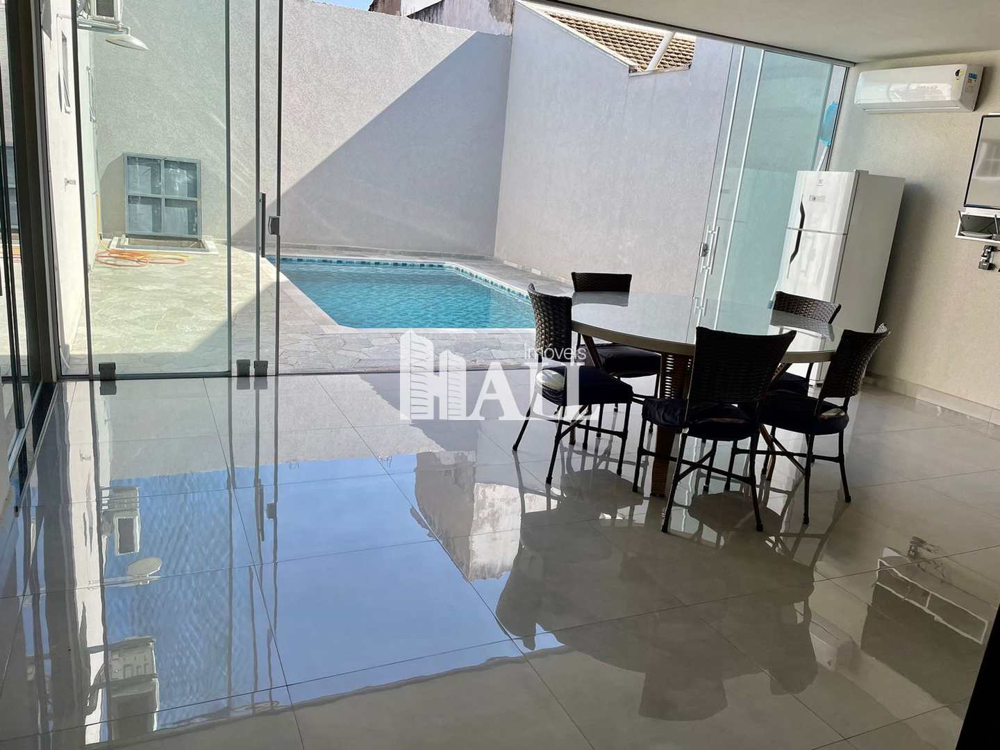 Casa à venda com 3 quartos, 192m² - Foto 26