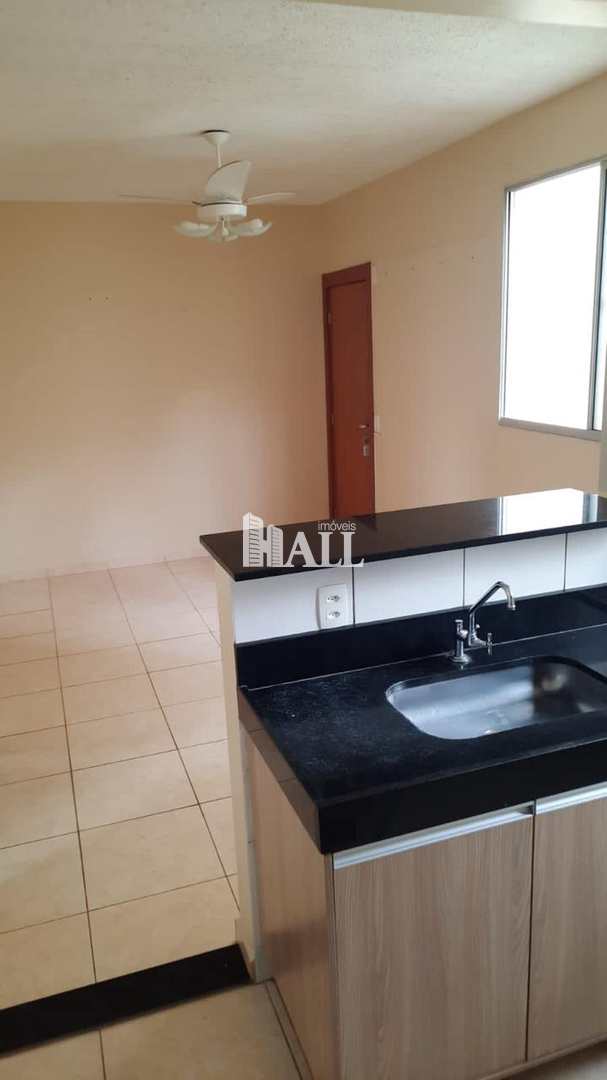 Apartamento à venda com 2 quartos, 48m² - Foto 4