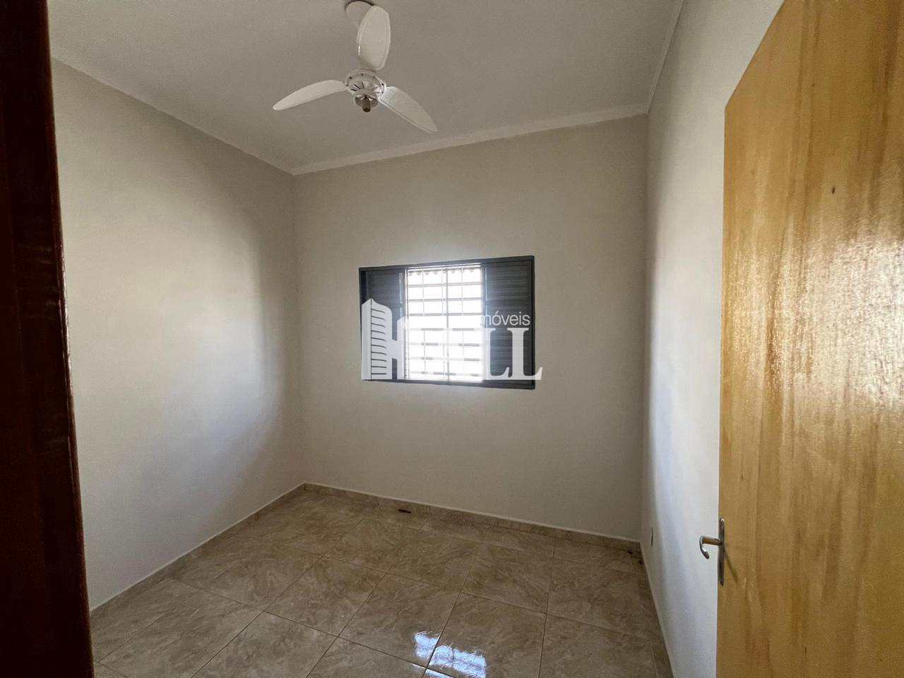 Casa à venda com 3 quartos, 92m² - Foto 5