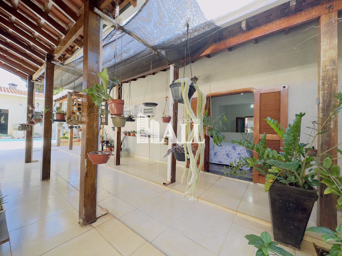 Casa à venda com 3 quartos, 450m² - Foto 3