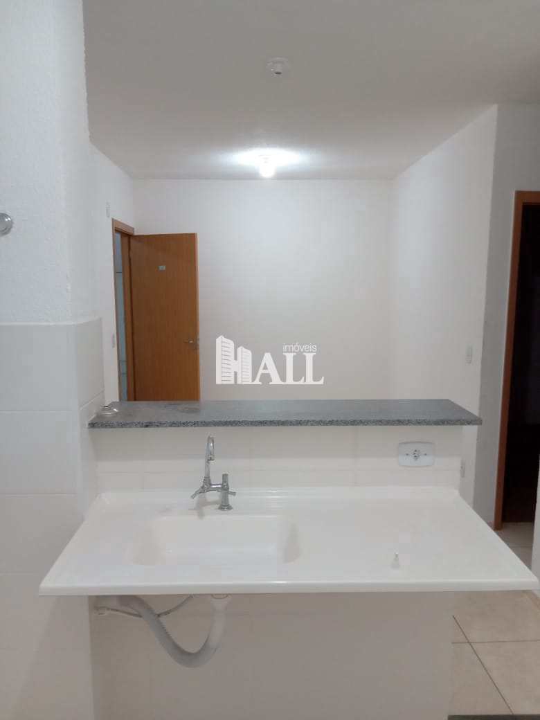 Apartamento à venda com 2 quartos, 44m² - Foto 4