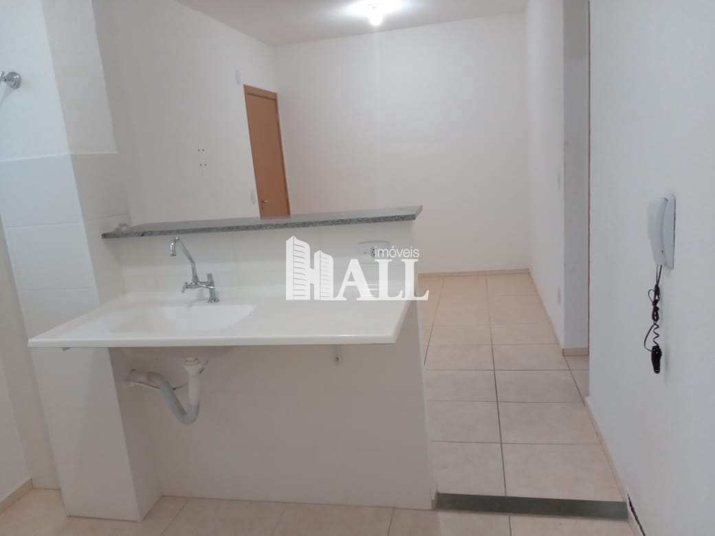 Apartamento à venda com 2 quartos, 44m² - Foto 2