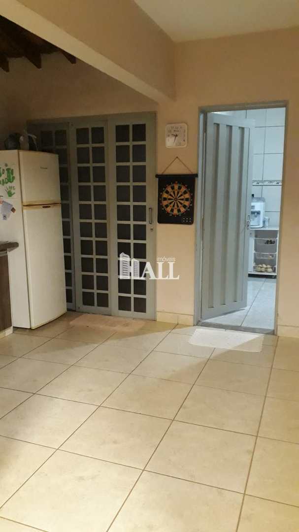 Casa à venda com 3 quartos, 150m² - Foto 10