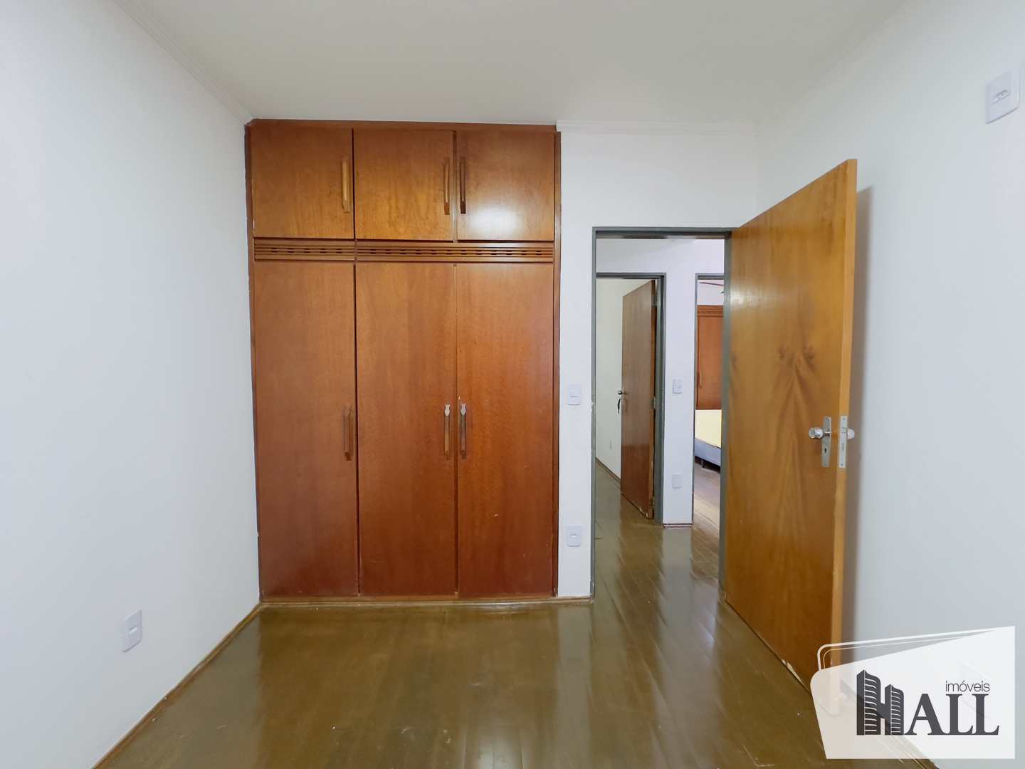 Apartamento à venda com 3 quartos, 75m² - Foto 10