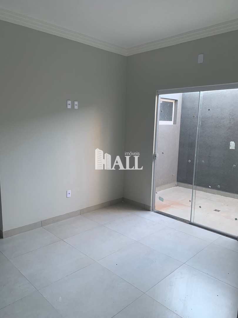 Casa à venda com 3 quartos, 130m² - Foto 3