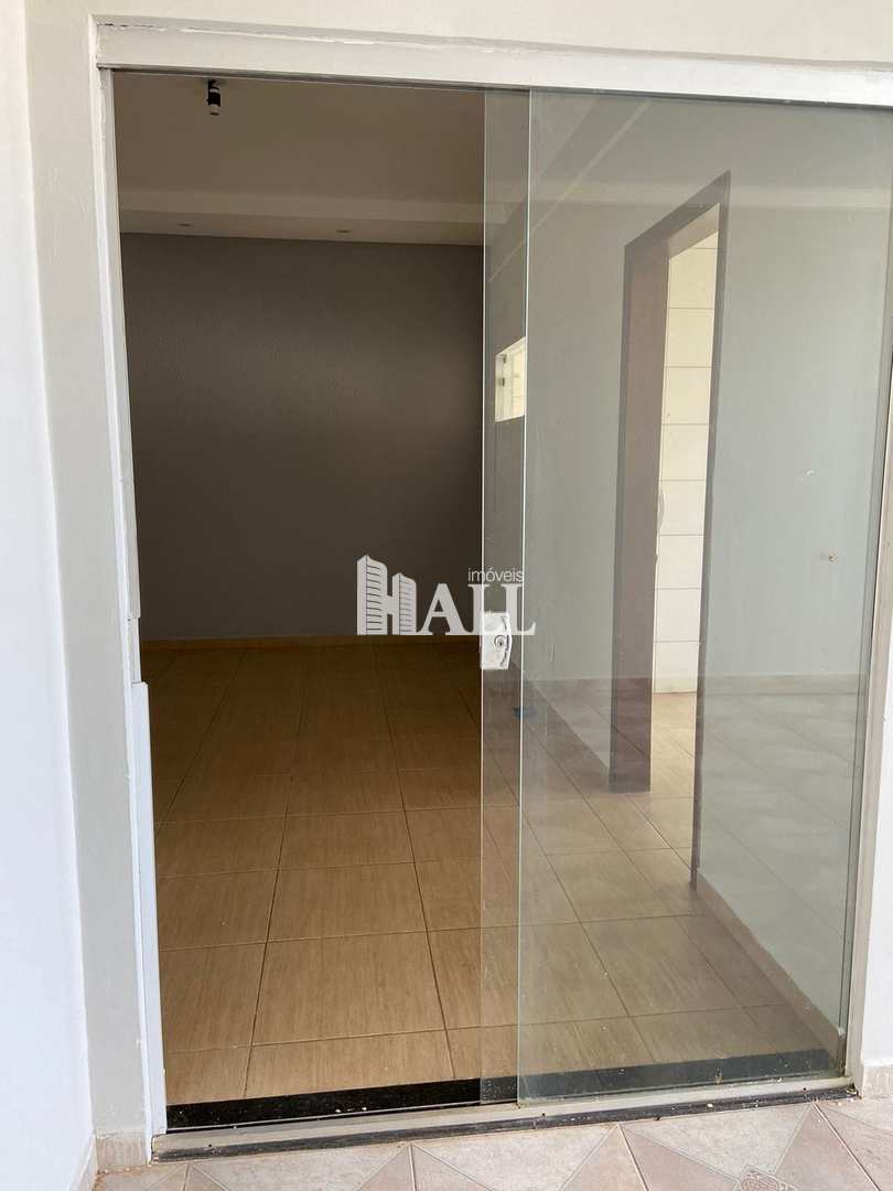 Casa à venda com 2 quartos, 89m² - Foto 1