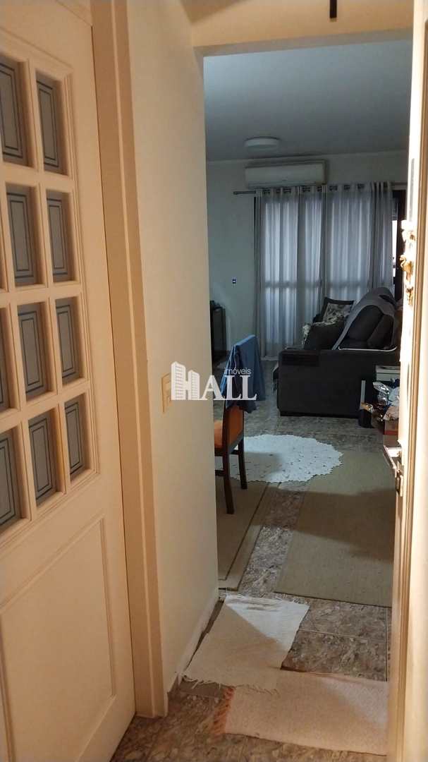 Apartamento à venda com 3 quartos, 80m² - Foto 2