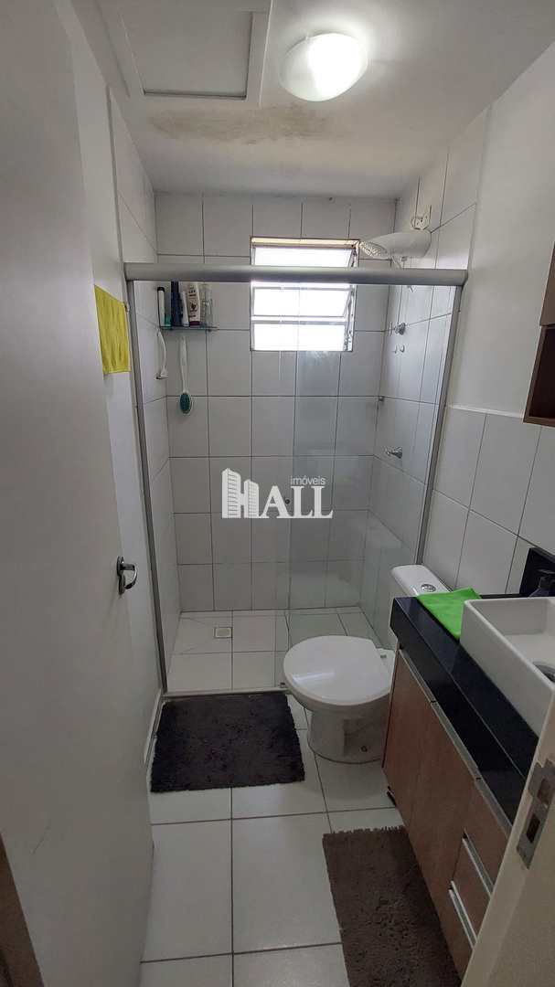 Apartamento à venda com 2 quartos, 45m² - Foto 19