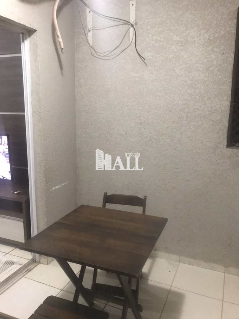 Apartamento à venda com 3 quartos, 86m² - Foto 2