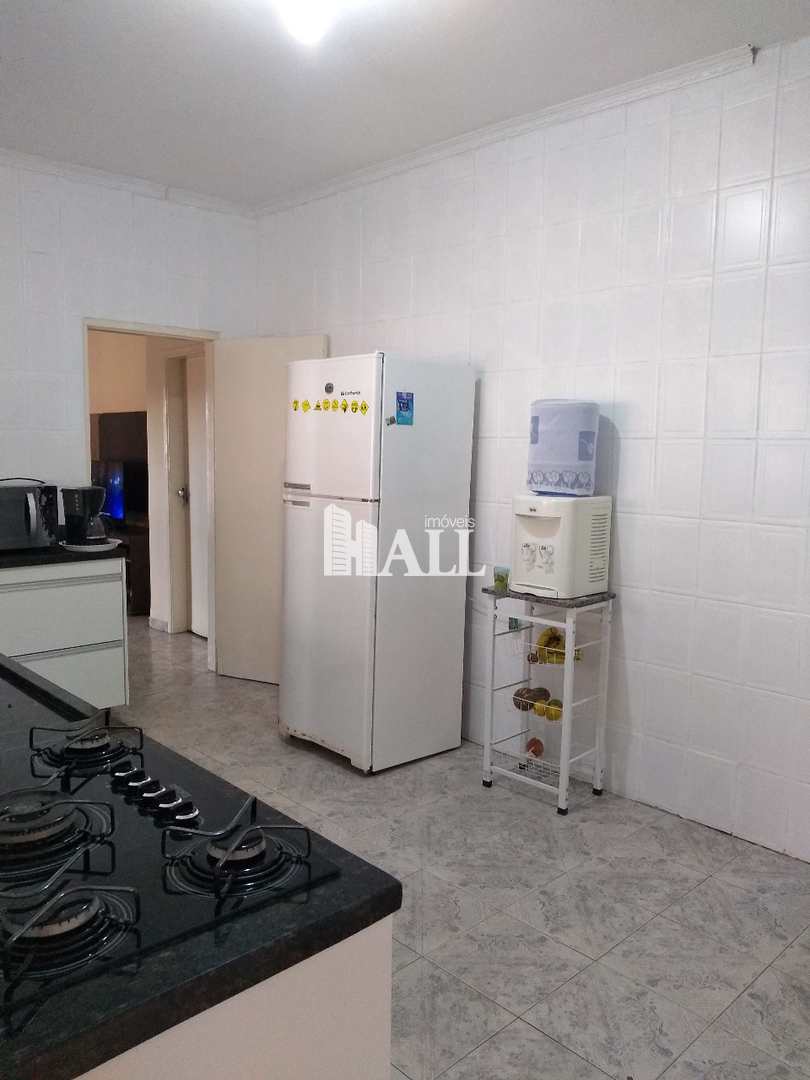 Casa à venda com 3 quartos, 103m² - Foto 4