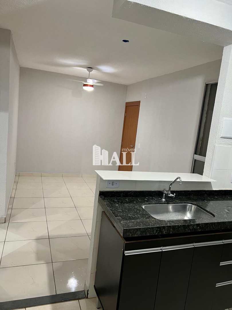 Apartamento à venda com 2 quartos, 42m² - Foto 1