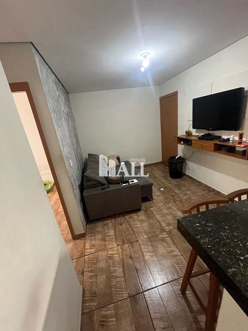 Apartamento à venda com 2 quartos, 40m² - Foto 2