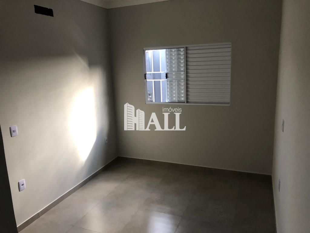 Casa à venda com 2 quartos, 61m² - Foto 4