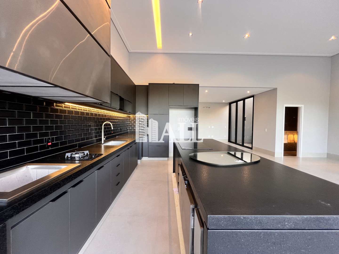 Casa com 5 quartos à venda, 450m² — foto 14 de 46