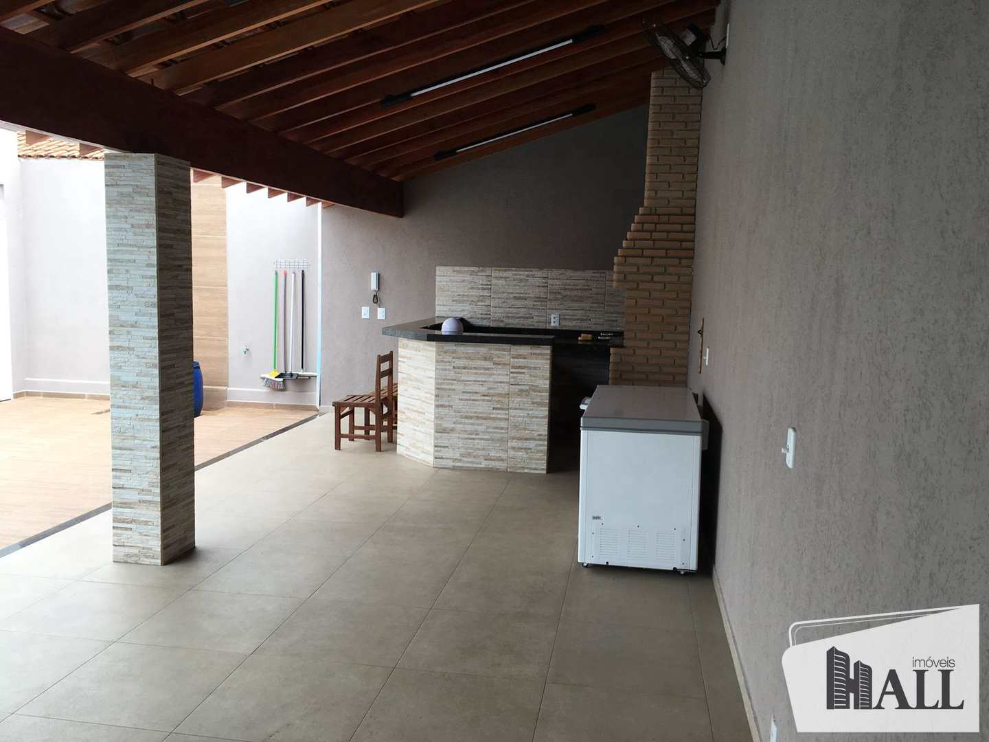 Casa à venda com 2 quartos, 200m² - Foto 14