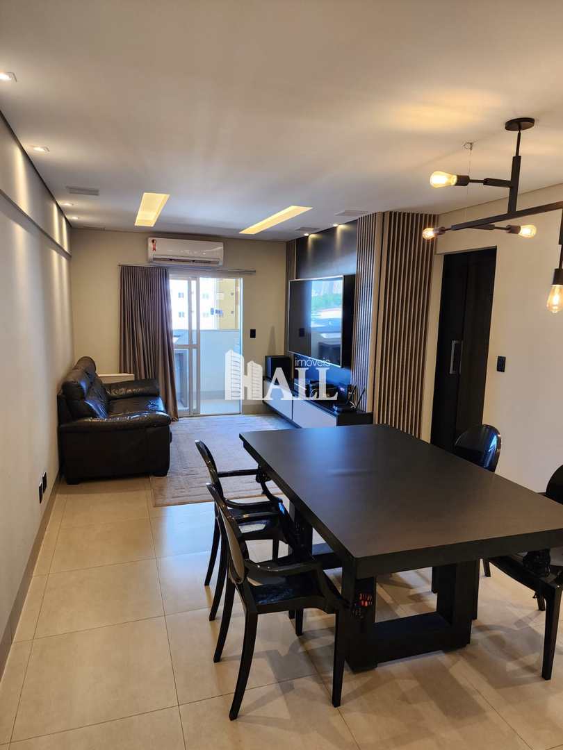 Apartamento à venda com 3 quartos, 100m² - Foto 1