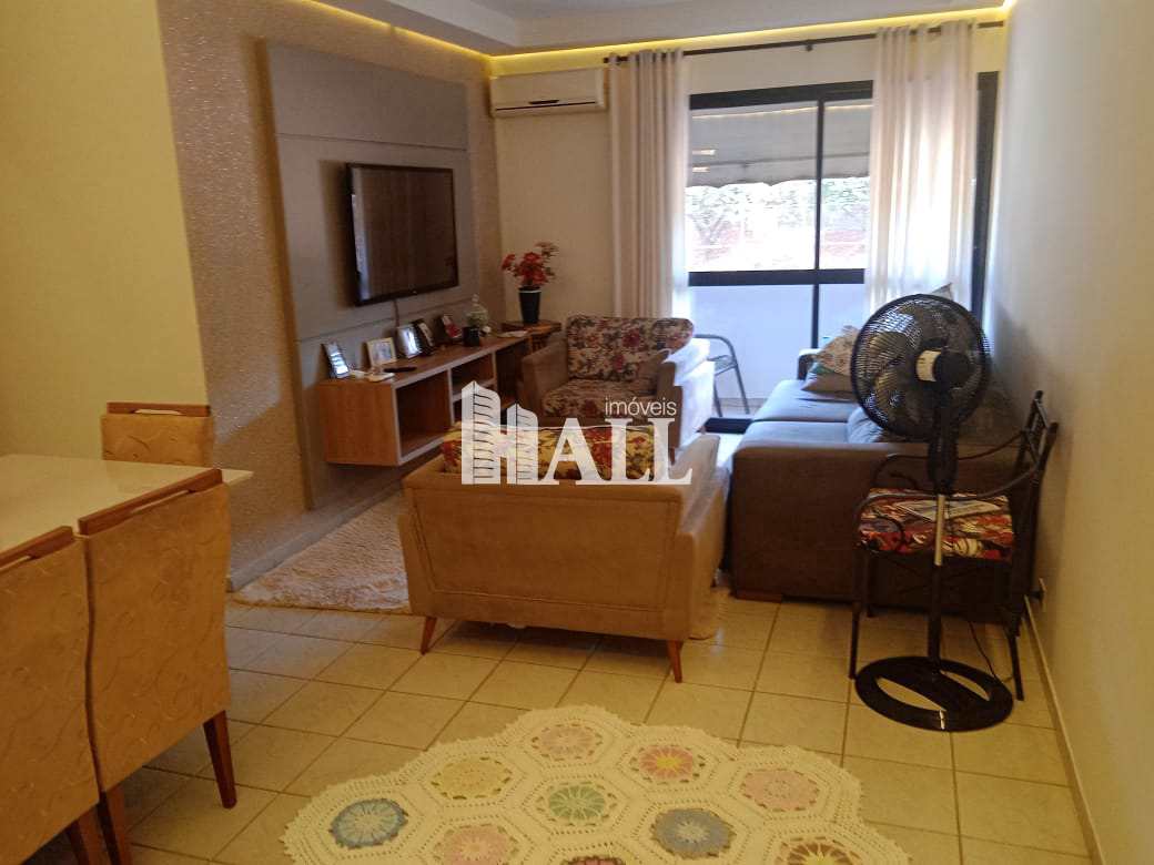 Apartamento à venda com 3 quartos, 98m² - Foto 2