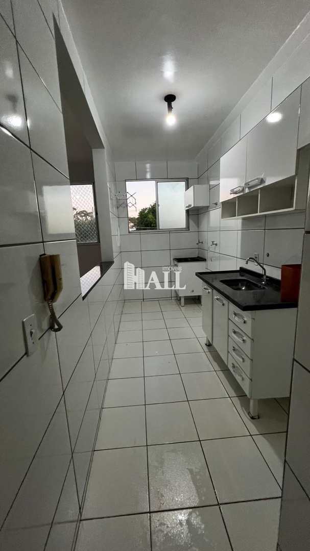 Apartamento à venda com 2 quartos, 45m² - Foto 2