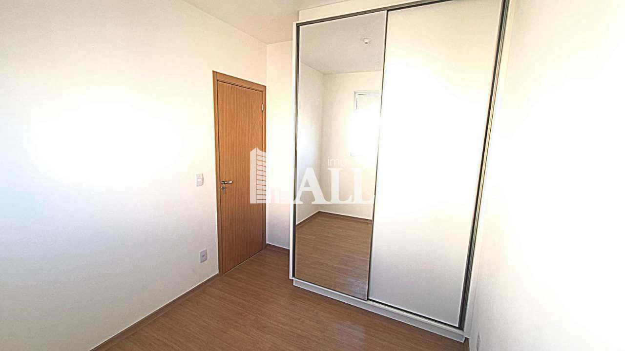 Apartamento à venda com 2 quartos, 51m² - Foto 4