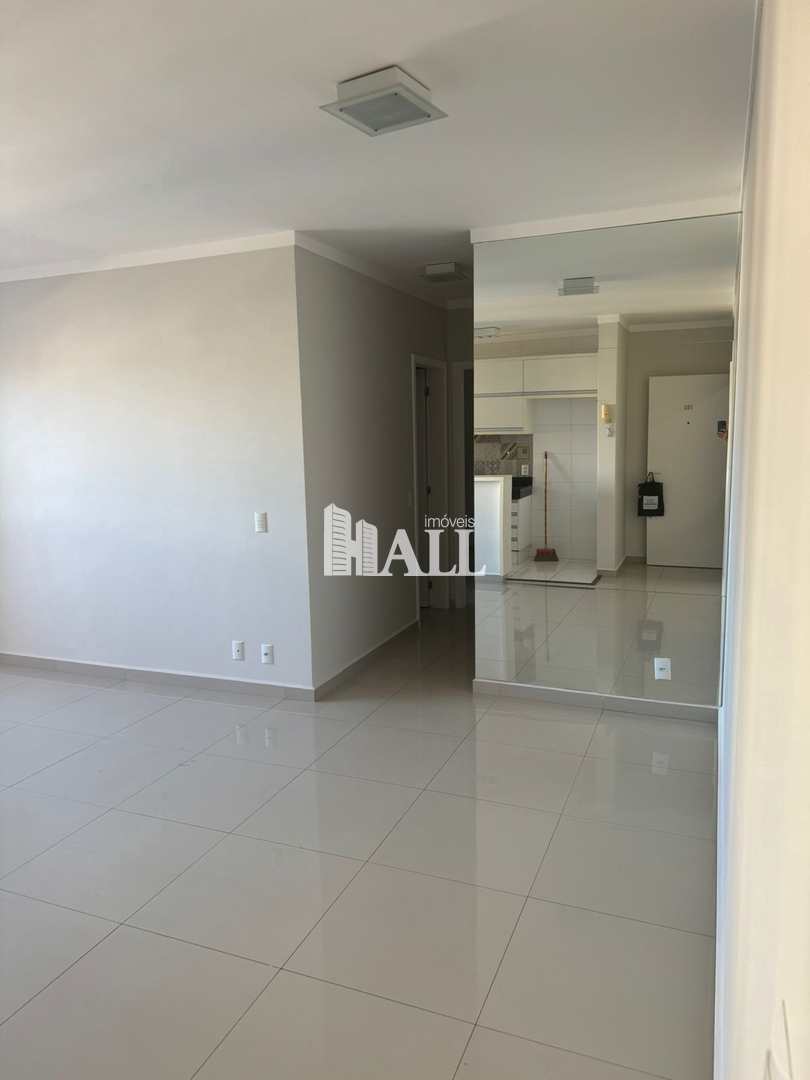 Apartamento à venda com 2 quartos, 65m² - Foto 2