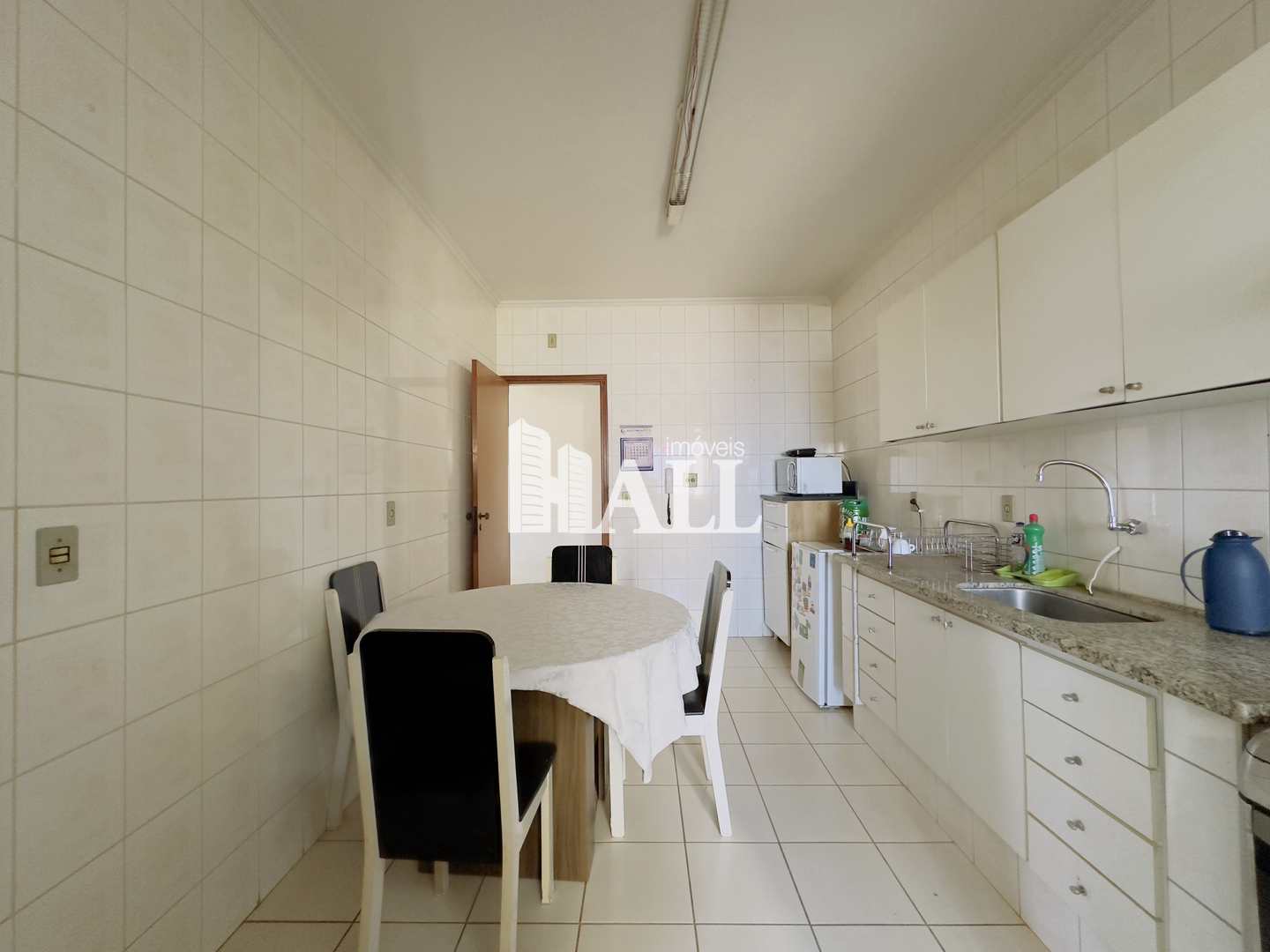 Apartamento à venda com 3 quartos, 98m² - Foto 9