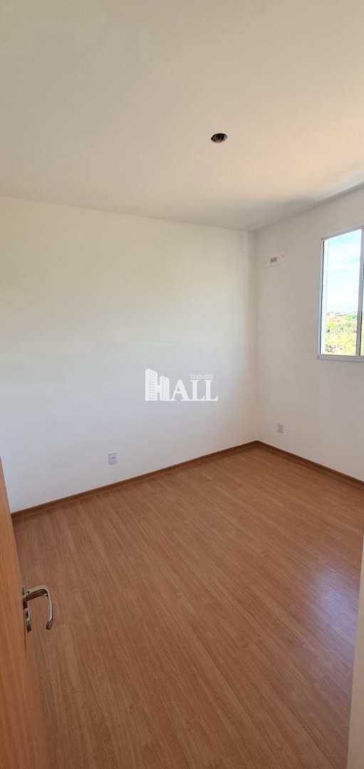 Apartamento à venda com 2 quartos, 44m² - Foto 4