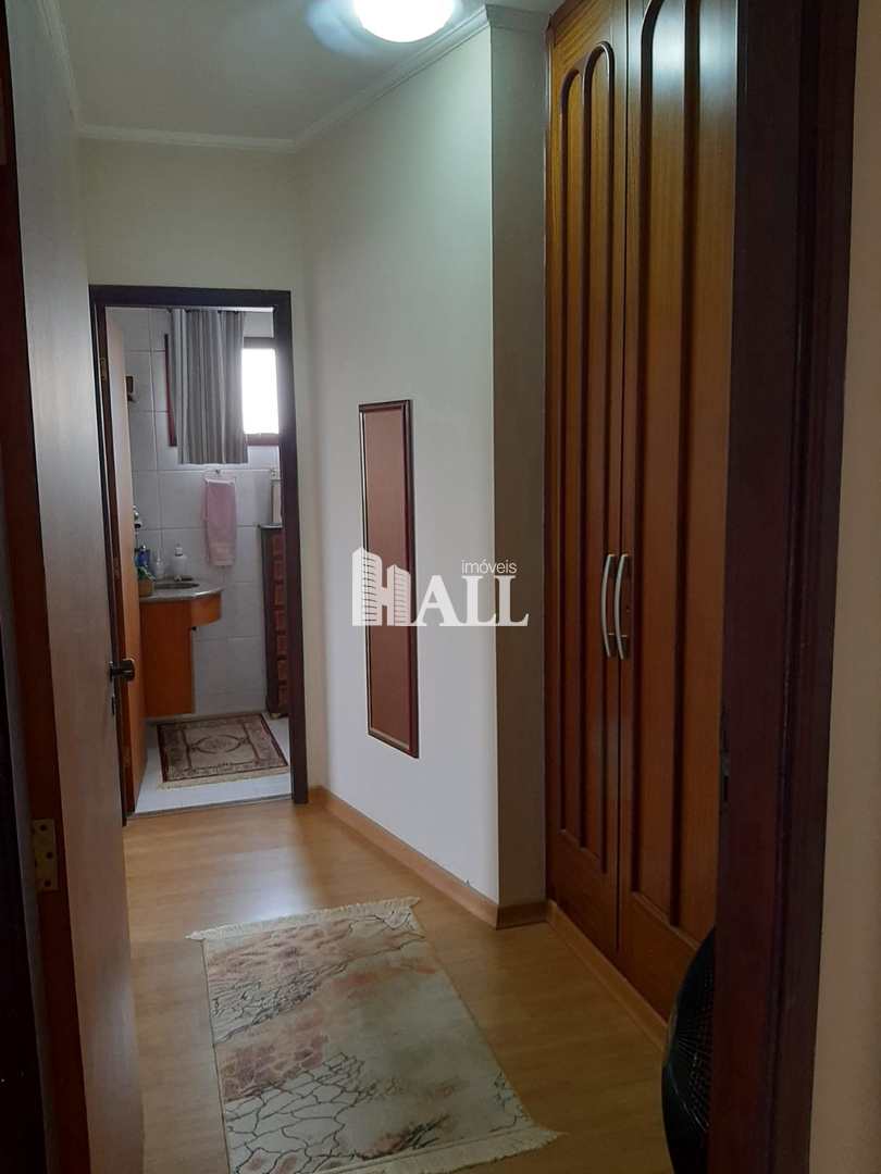 Apartamento à venda com 3 quartos, 117m² - Foto 9