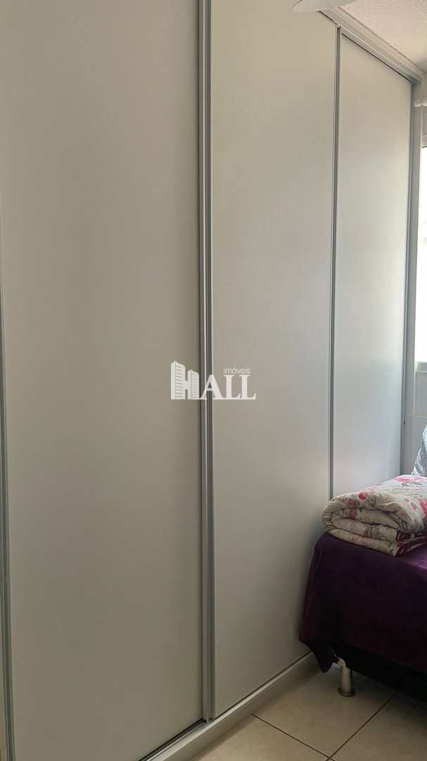 Apartamento à venda com 2 quartos, 42m² - Foto 15