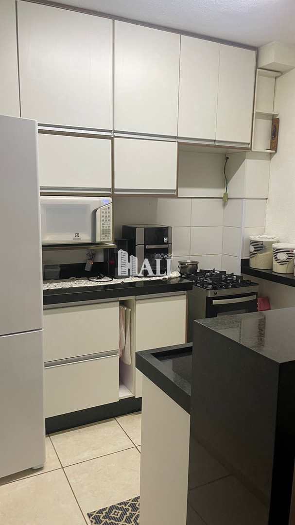 Apartamento à venda com 2 quartos, 42m² - Foto 7