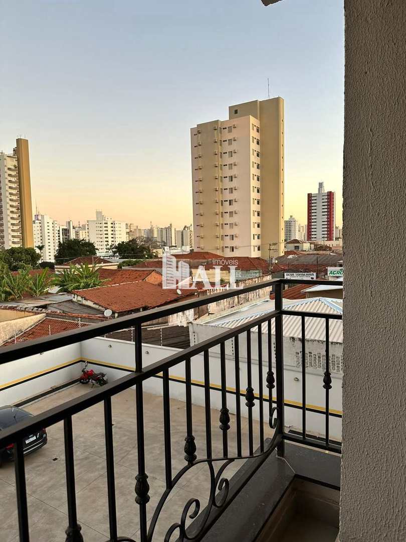 Apartamento à venda com 3 quartos, 78m² - Foto 1