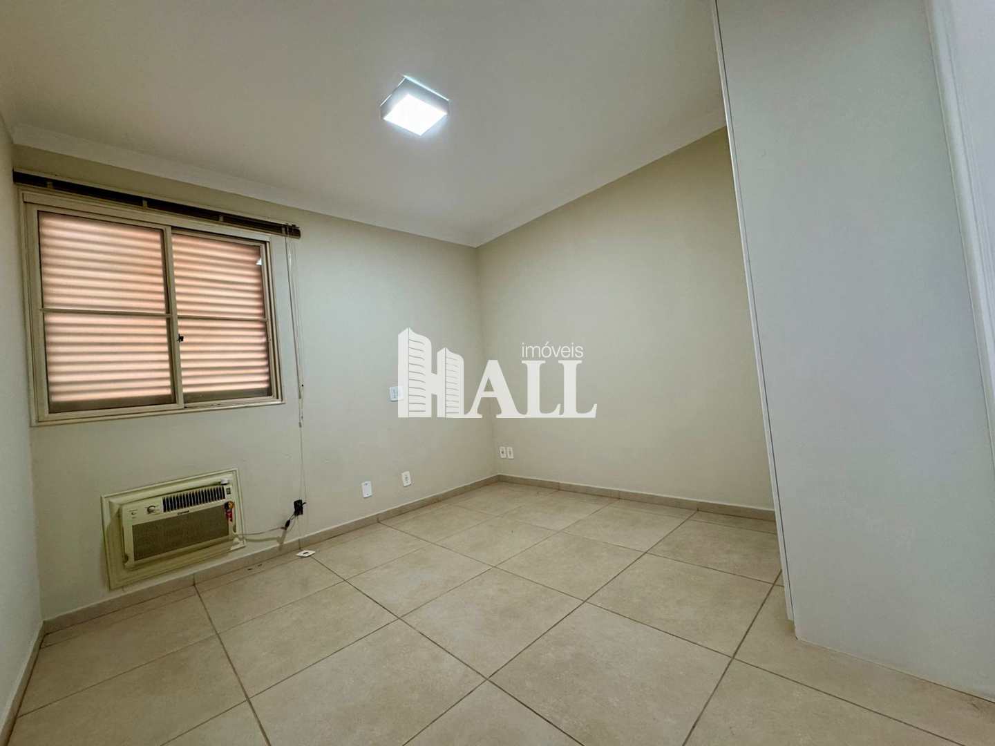 Apartamento à venda com 3 quartos, 107m² - Foto 10