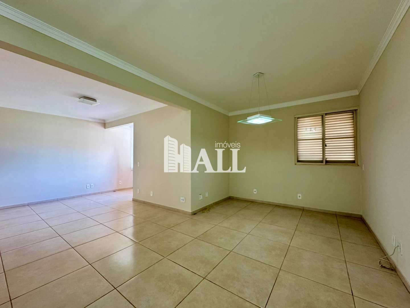 Apartamento à venda com 3 quartos, 107m² - Foto 4