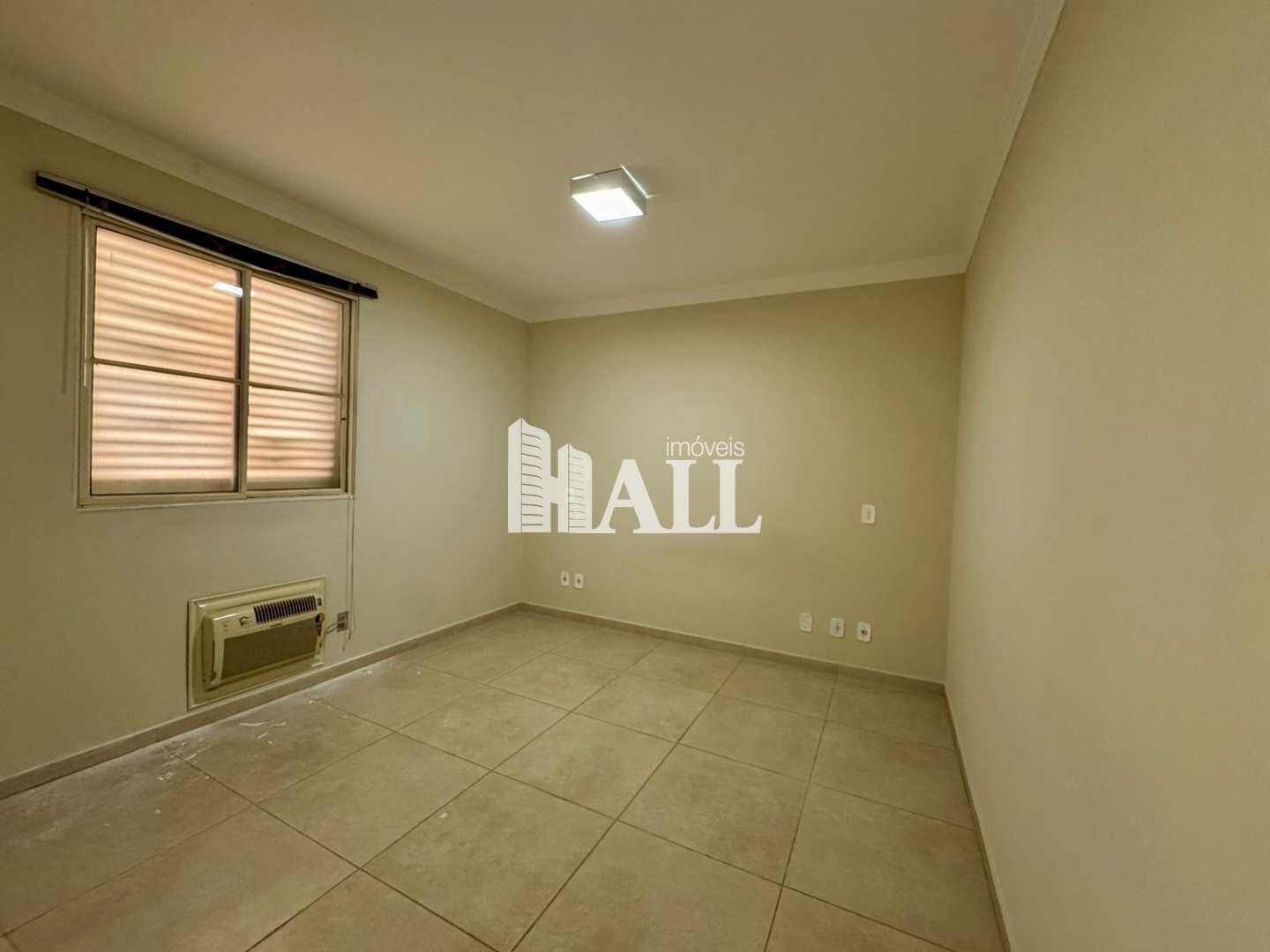 Apartamento à venda com 3 quartos, 107m² - Foto 11