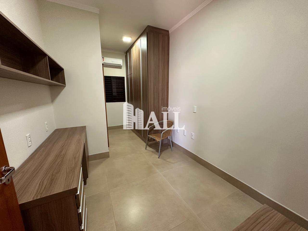 Casa à venda com 3 quartos, 192m² - Foto 14