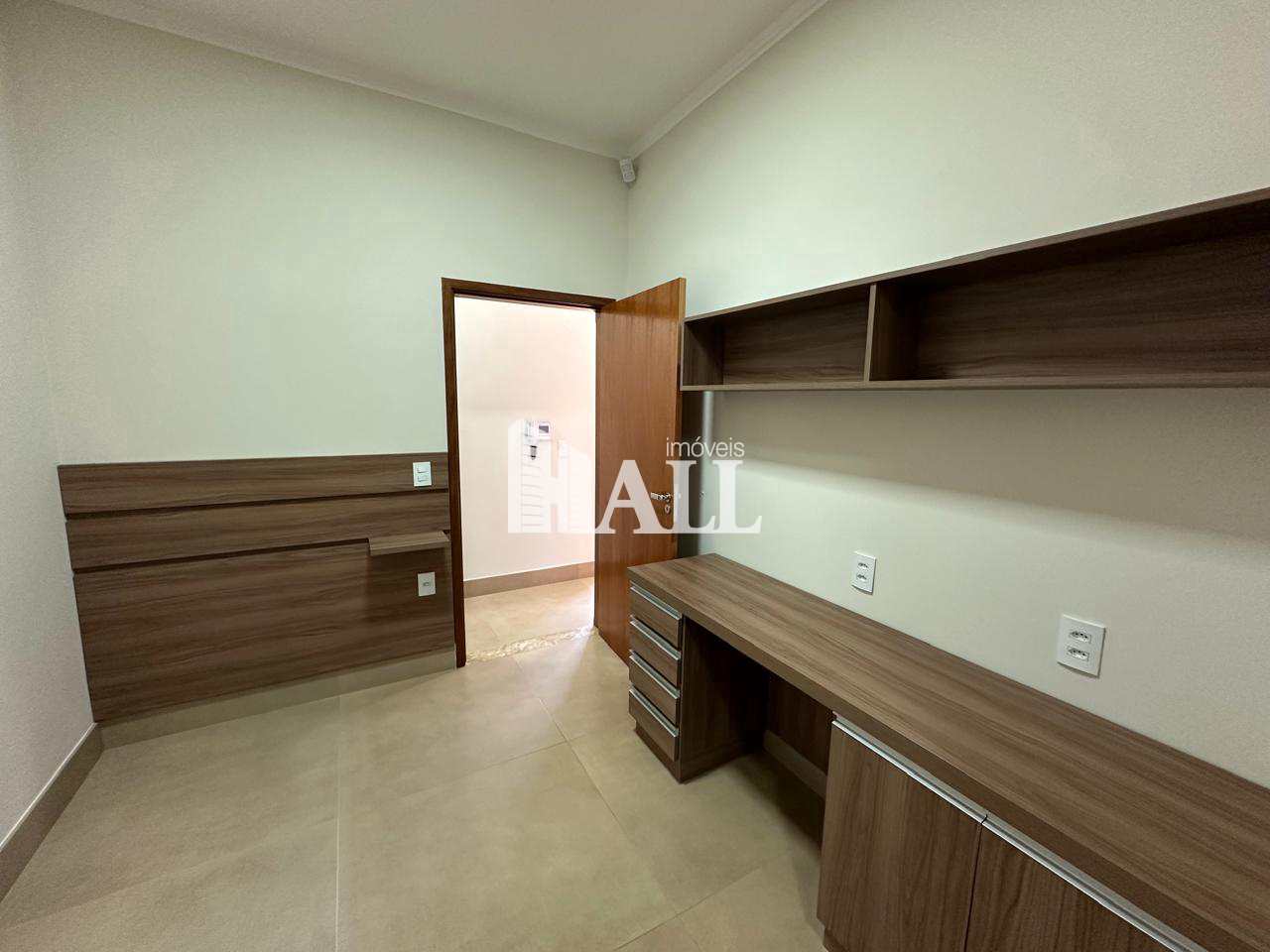 Casa à venda com 3 quartos, 192m² - Foto 13