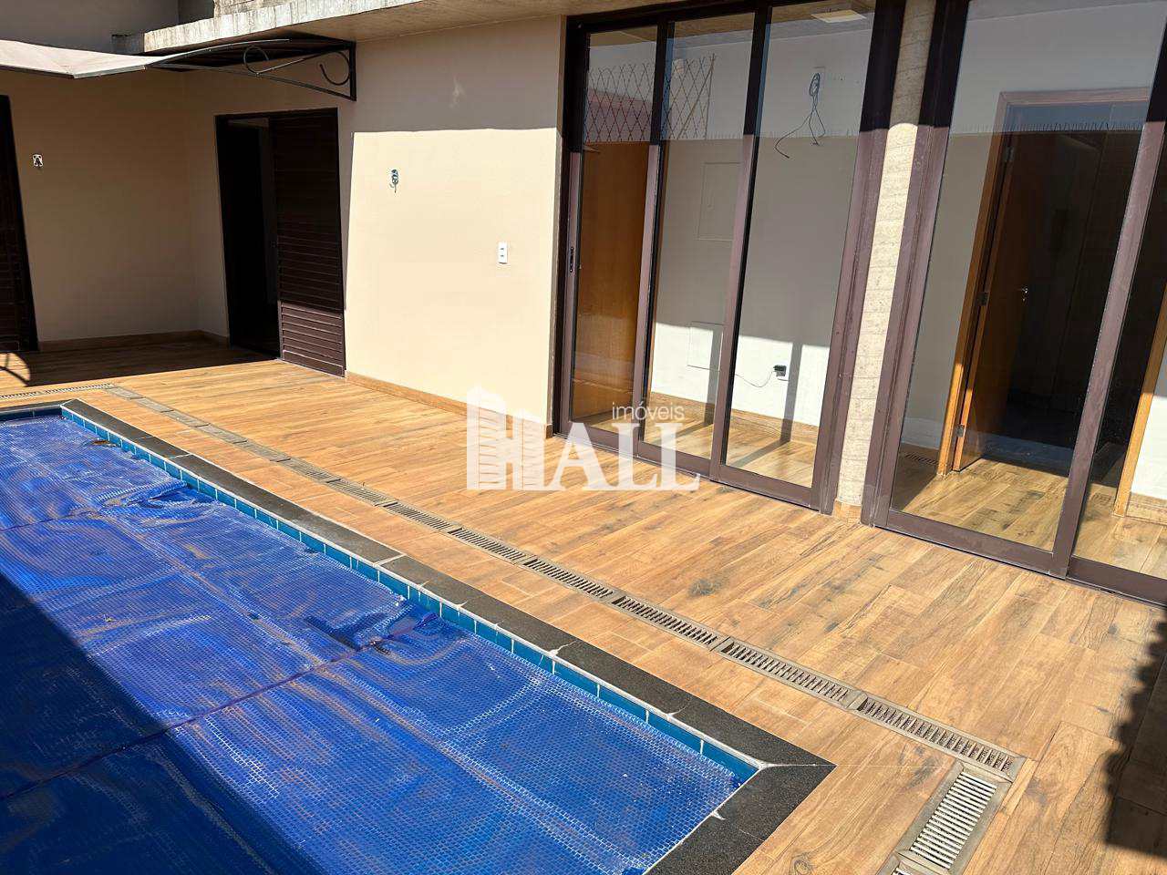 Casa à venda com 3 quartos, 192m² - Foto 3