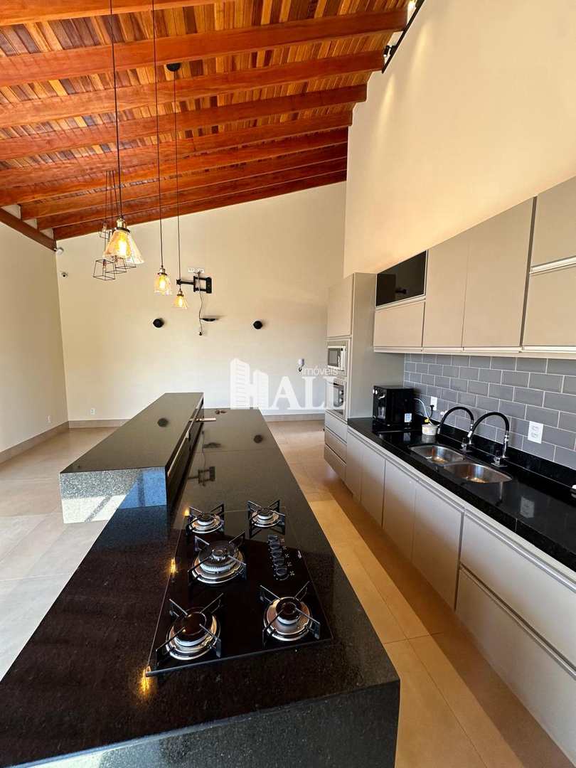 Casa à venda com 3 quartos, 192m² - Foto 31