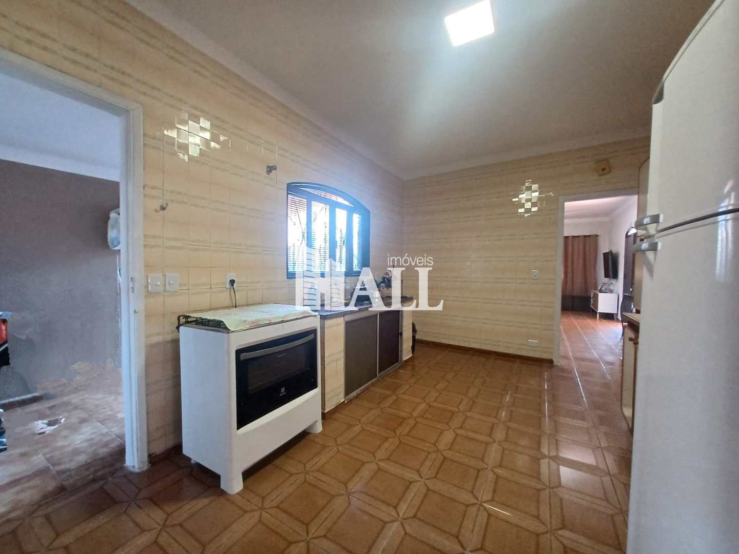 Casa à venda com 3 quartos, 150m² - Foto 4