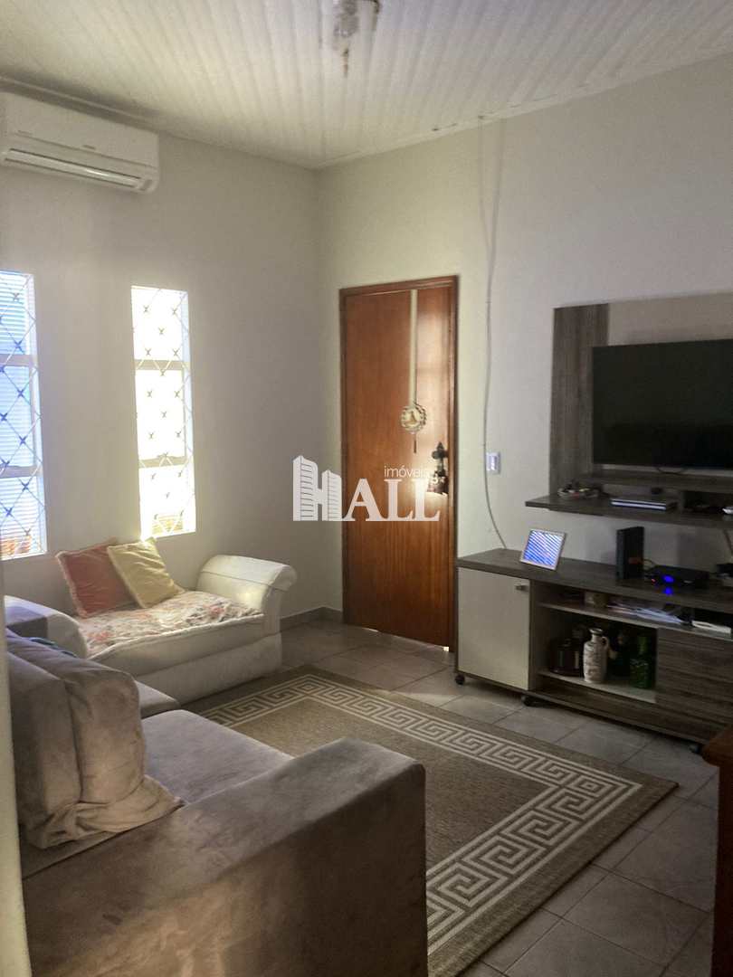 Casa à venda com 2 quartos, 200m² - Foto 5