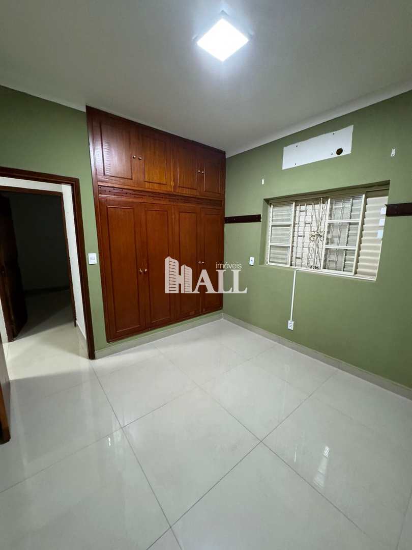 Casa à venda com 4 quartos, 163m² - Foto 8