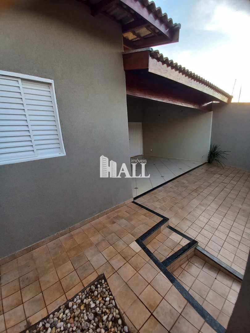 Casa à venda com 3 quartos, 115m² - Foto 2