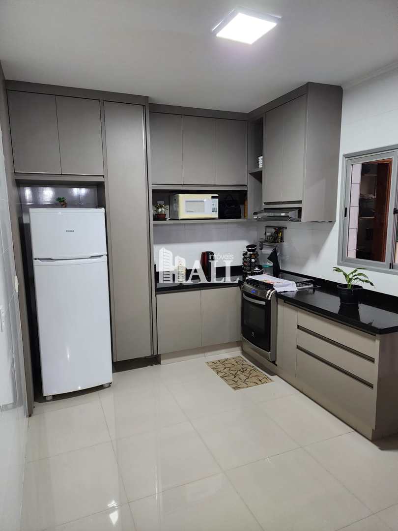 Apartamento à venda com 3 quartos, 98m² - Foto 8