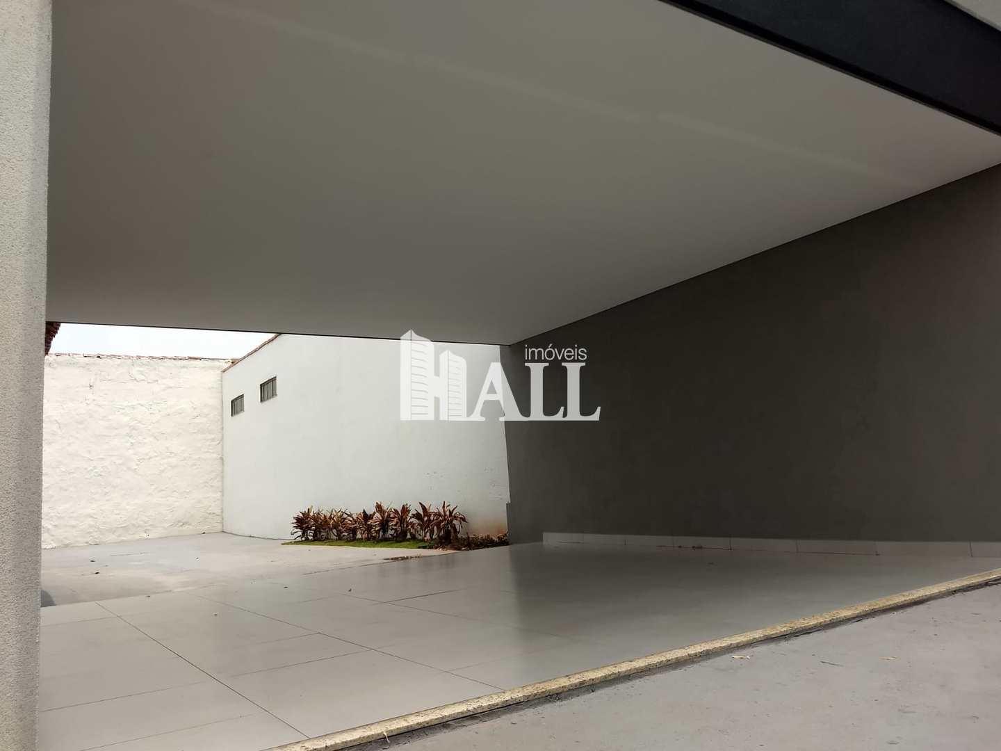 Casa à venda com 3 quartos, 140m² - Foto 2